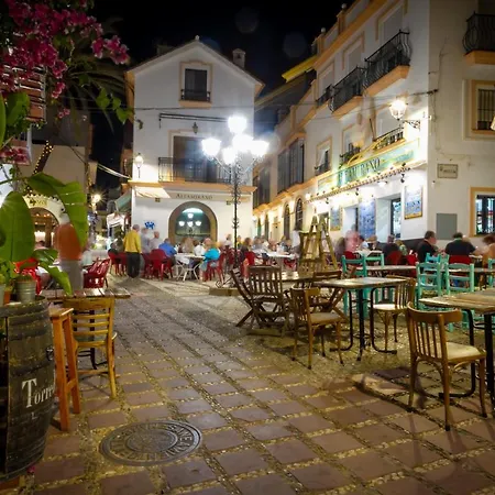 Banus - Front *
