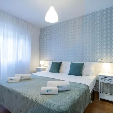 Banus - Front Apartment