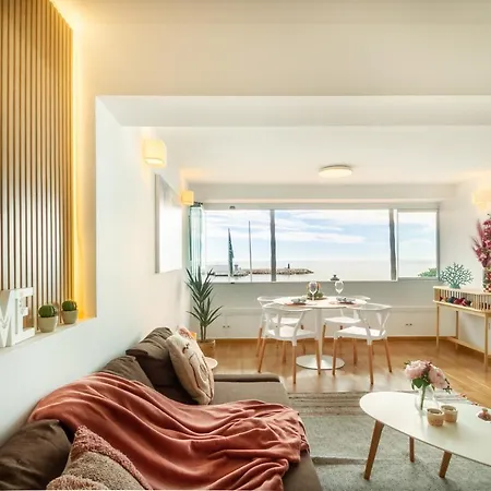 Banus - Front Apartment